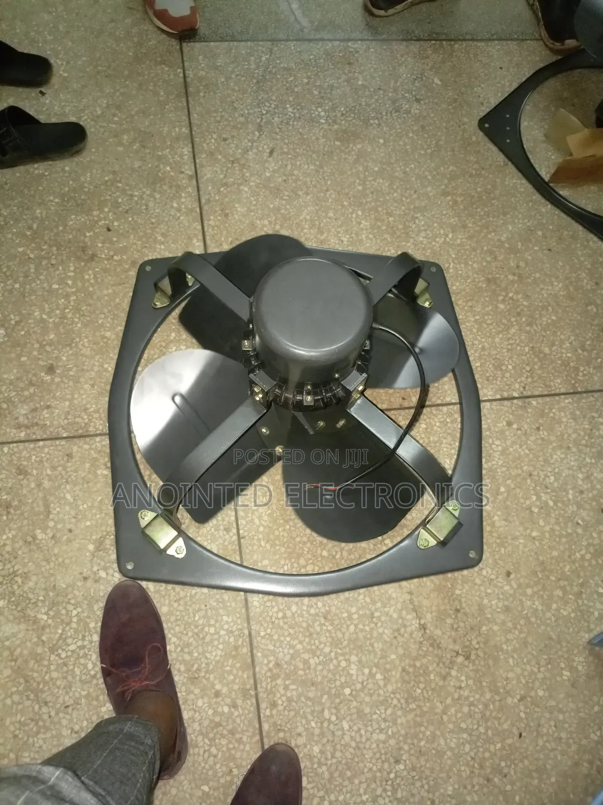 Exhaust Heavy Duty 24"
