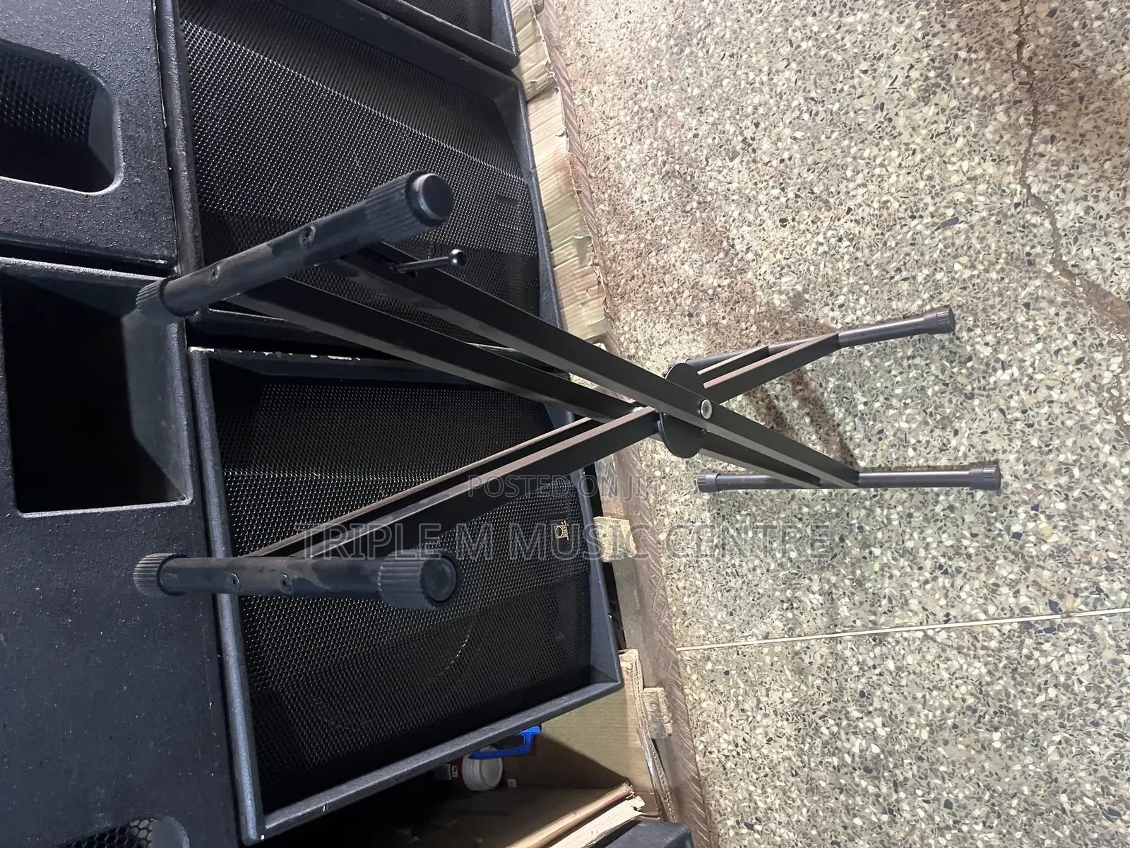 Piano Stand
