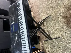 Piano Stand
