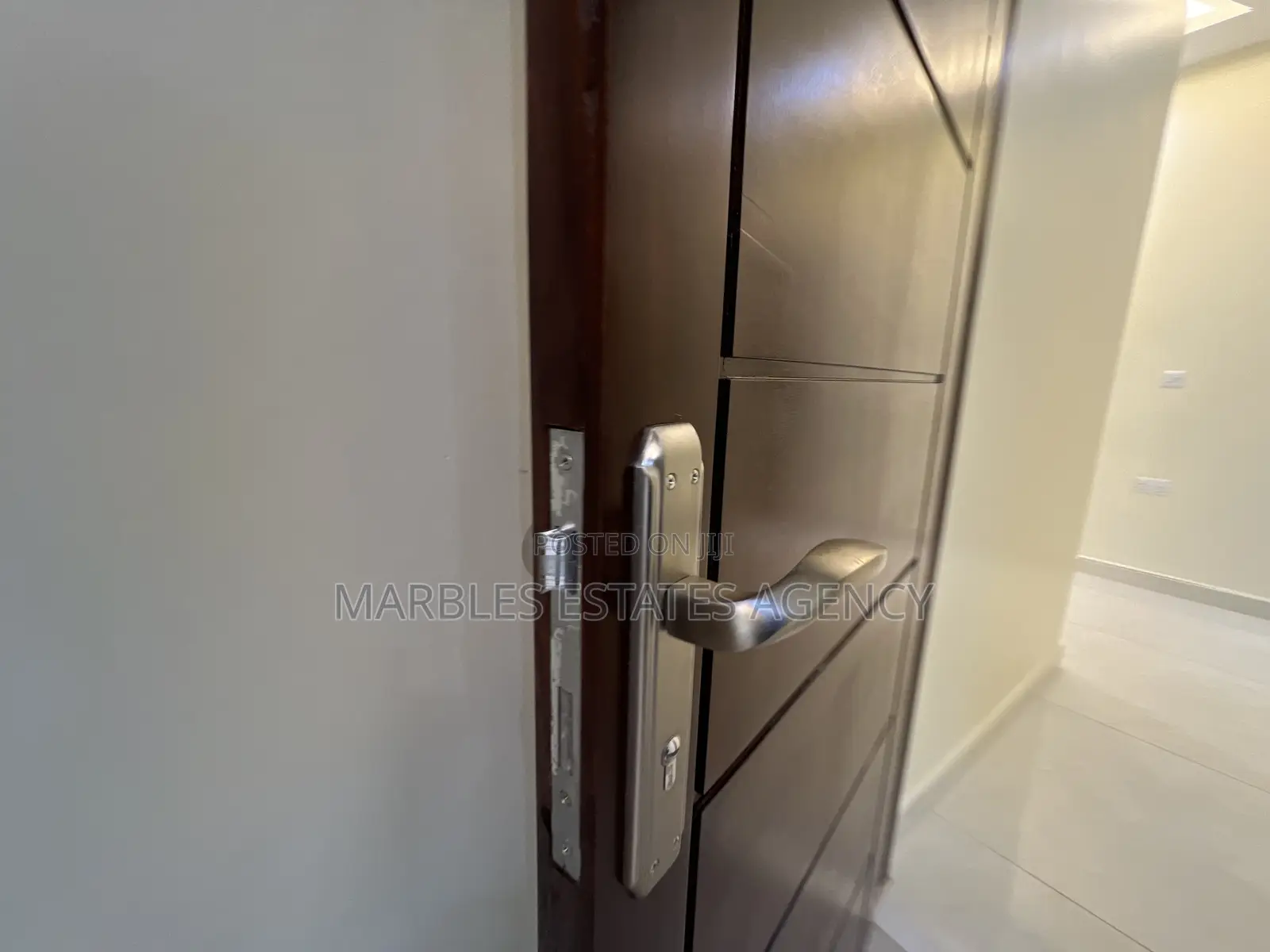 3bdrm Apartment in Primrose, Central Division for rent