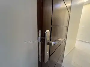 3bdrm Apartment in Primrose, Central Division for rent