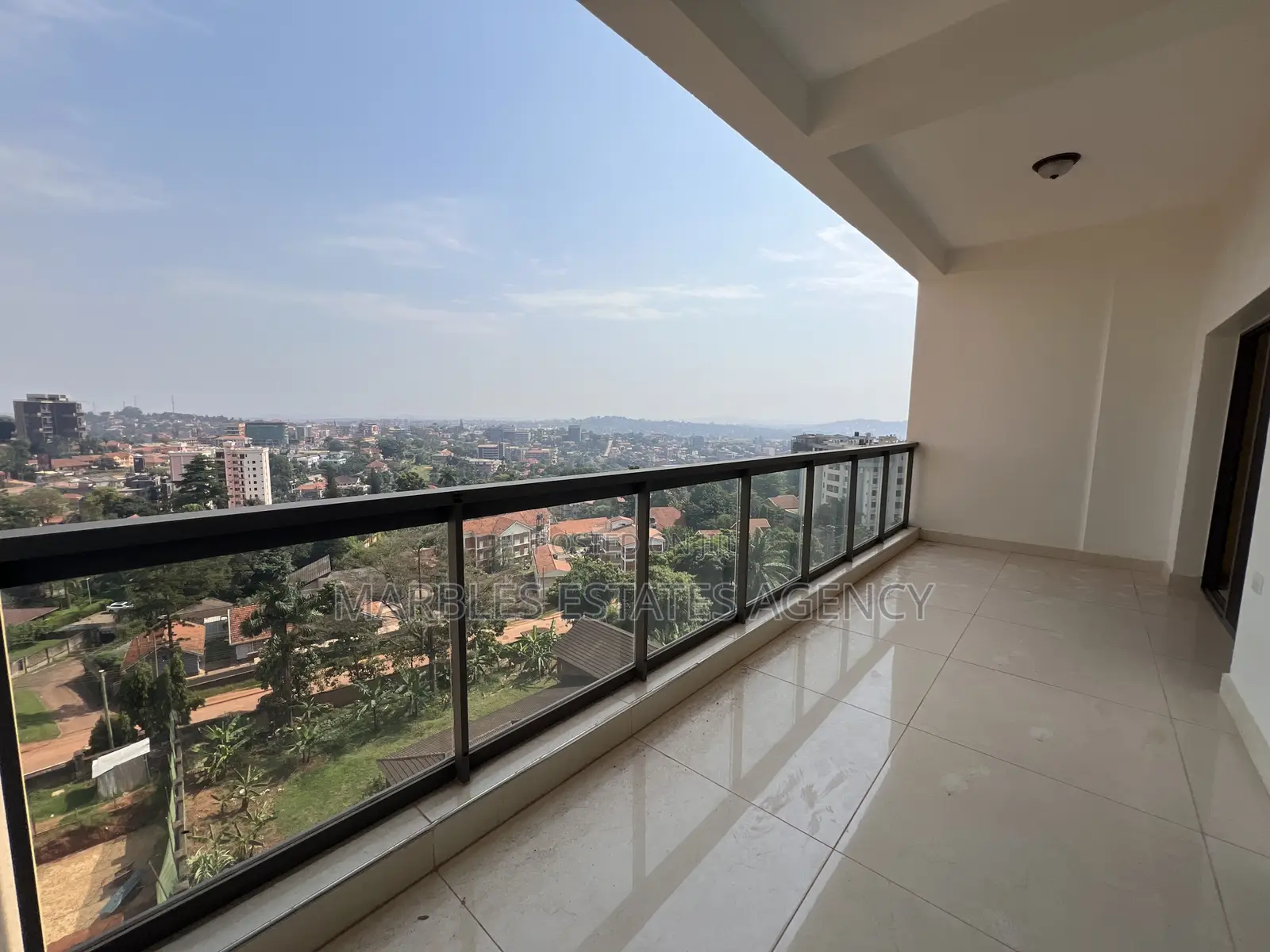 3bdrm Apartment in Primrose, Central Division for rent
