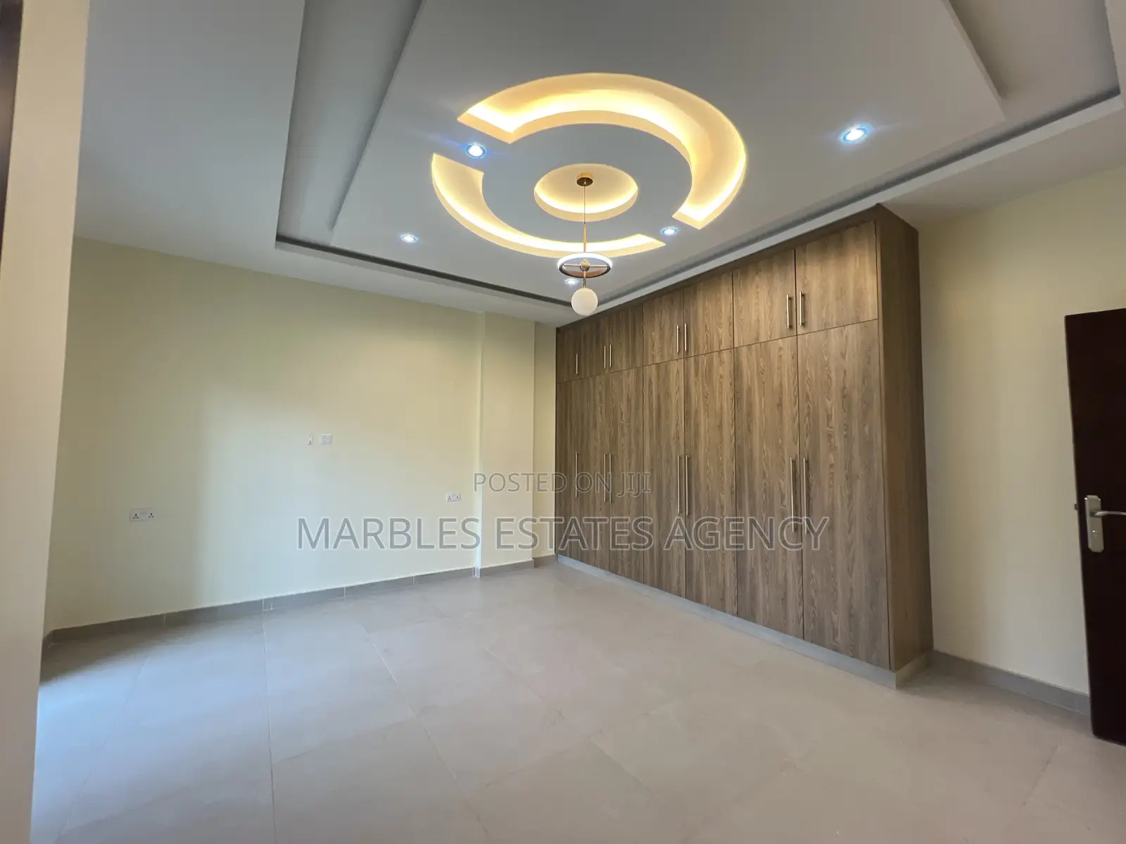 3bdrm Apartment in Primrose, Central Division for rent