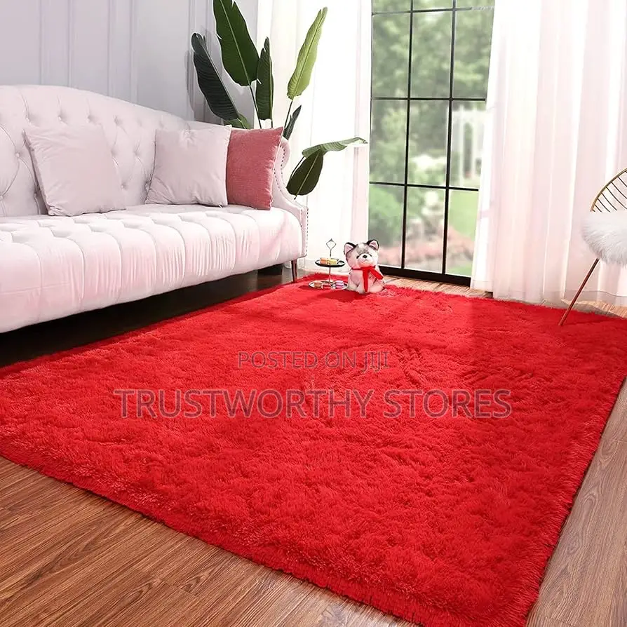 Fluffy Center Carpet (1.5x2)Meters