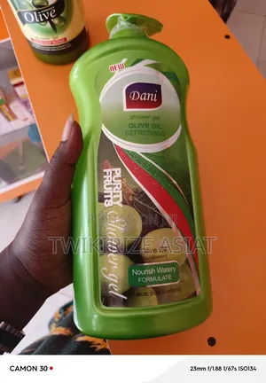 Photo - Dani Shower Gel Olive Oil Refreshing 1.5l