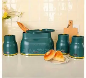 Crystal 4 Pieces Metal Bread Bin