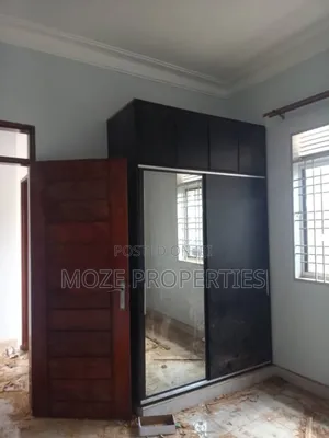 1bdrm Bungalow in Mutungo Bina, Central Division for rent