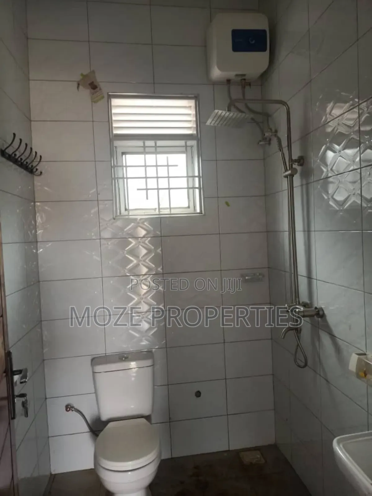 1bdrm Bungalow in Mutungo Bina, Central Division for rent