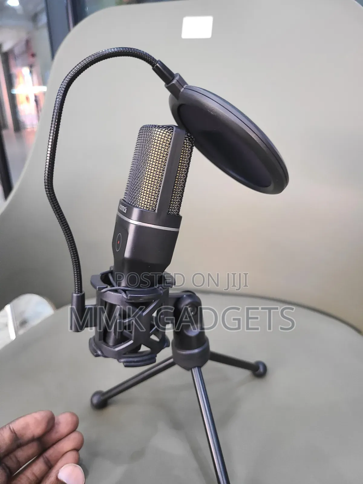 Yanmai SF 777W Wireless Microphone