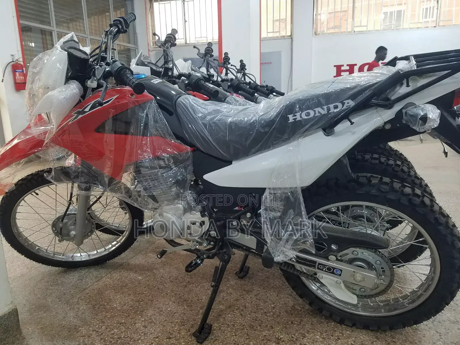 New Honda Transalp XL600V 2024 Red