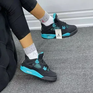 Vouched Ladies Jordan 4 Sneakers