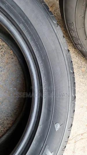 285/50r20 112v Grand Trek Made in Japan (Dunlop)