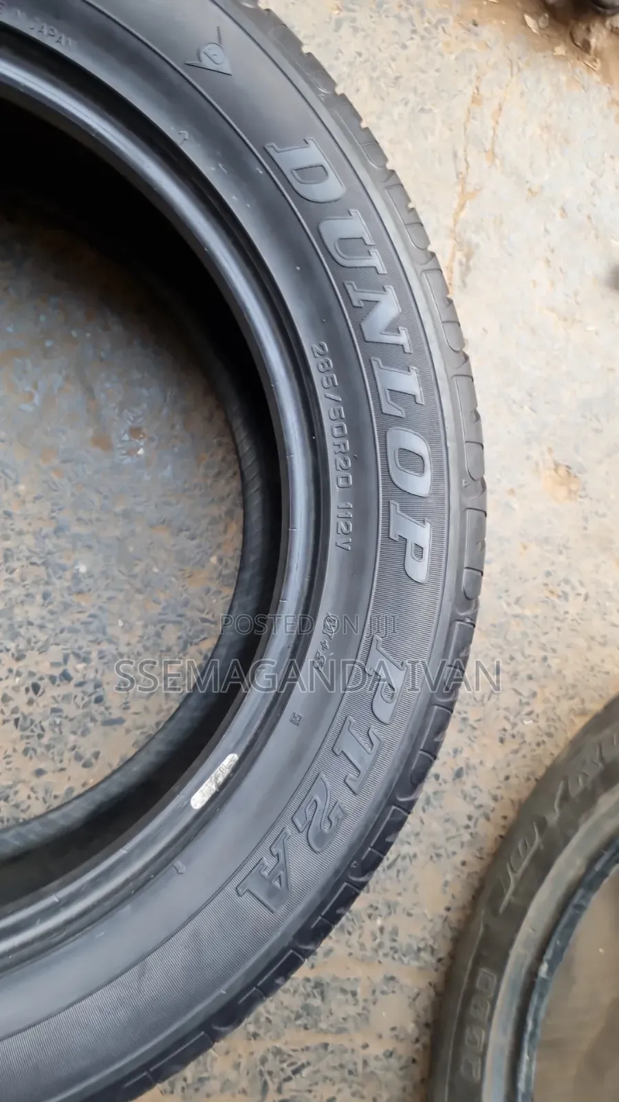 285/50r20 112v Grand Trek Made in Japan (Dunlop)