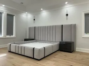 Delivery of This King-Size Bed. Modern Dressed /5x6 Leather /Bed With