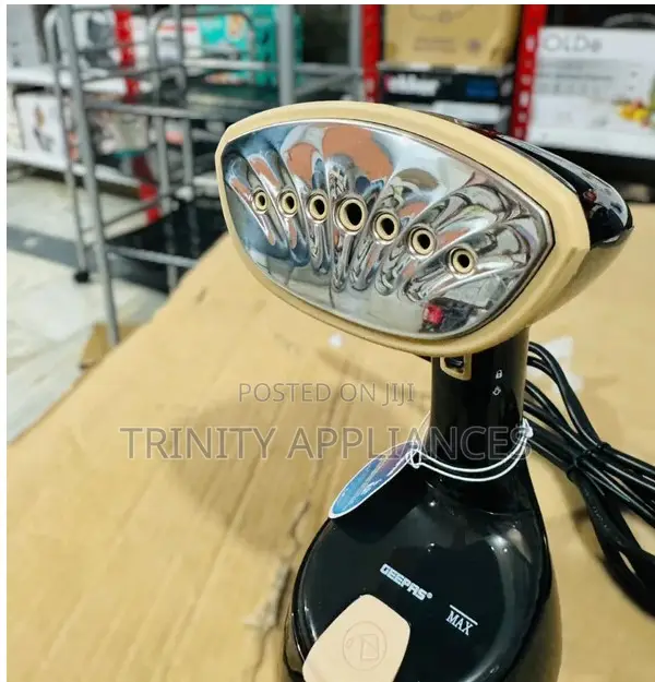Geepas Garment Steamer - 1300W