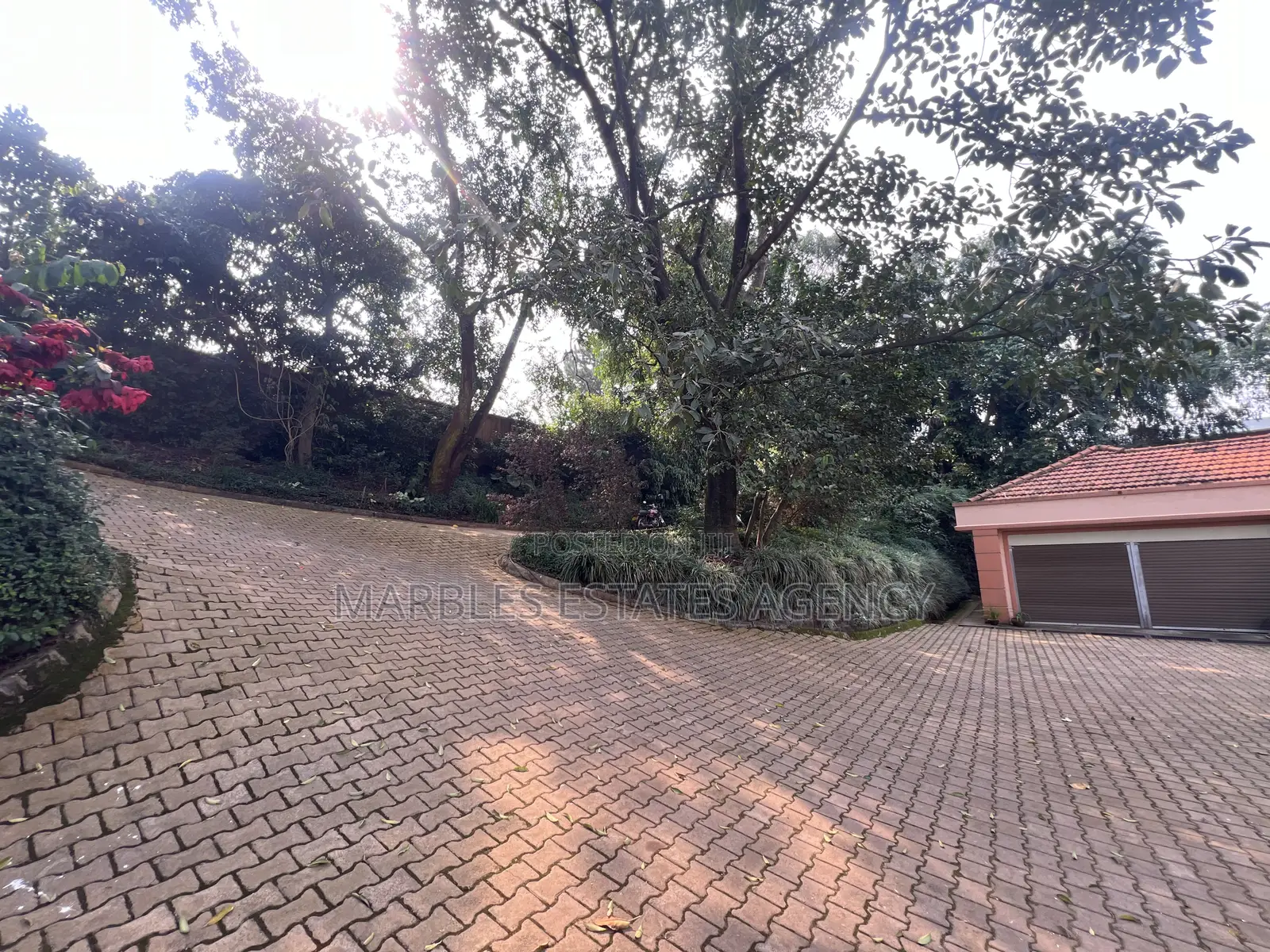 5bdrm House in Kololo, Central Division for rent