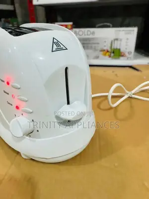 GEEPAS 4-Slice Bread Toaster 1100W GBT 9895