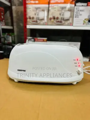 GEEPAS 4-Slice Bread Toaster 1100W GBT 9895
