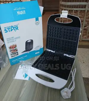 Photo - Winning Star Waffle Maker