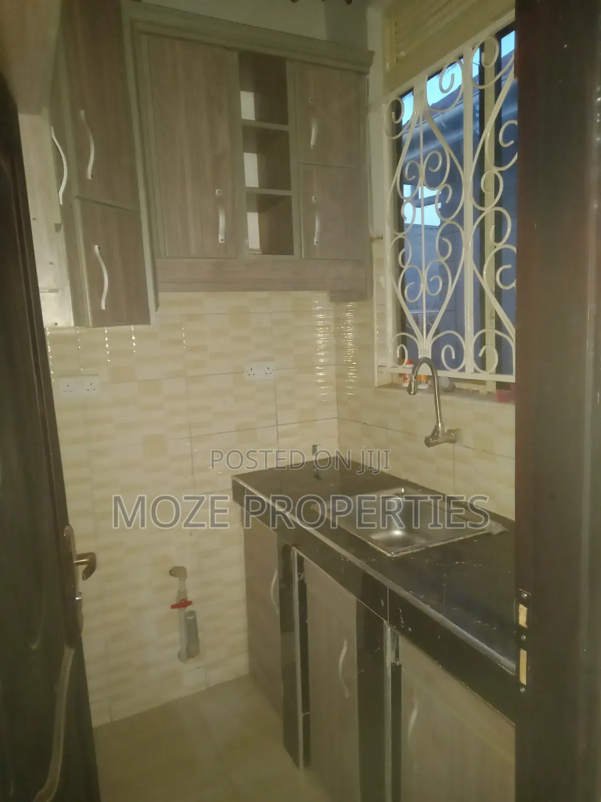 1bdrm Bungalow in Kyaliwajala Nabwojo, Central Division for rent