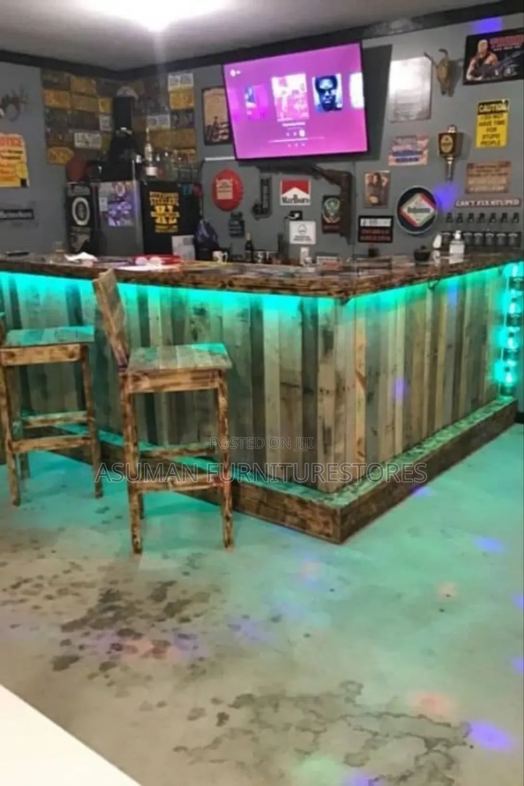 Modern Entertaining Bar Interior Design Call