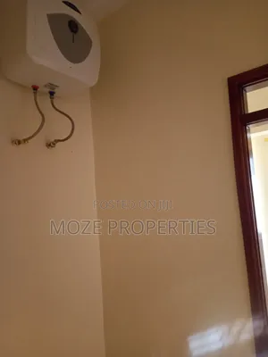 2bdrm Bungalow in Kyaliwajala Kira, Central Division for rent