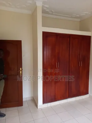 2bdrm Bungalow in Kyaliwajala Kira, Central Division for rent