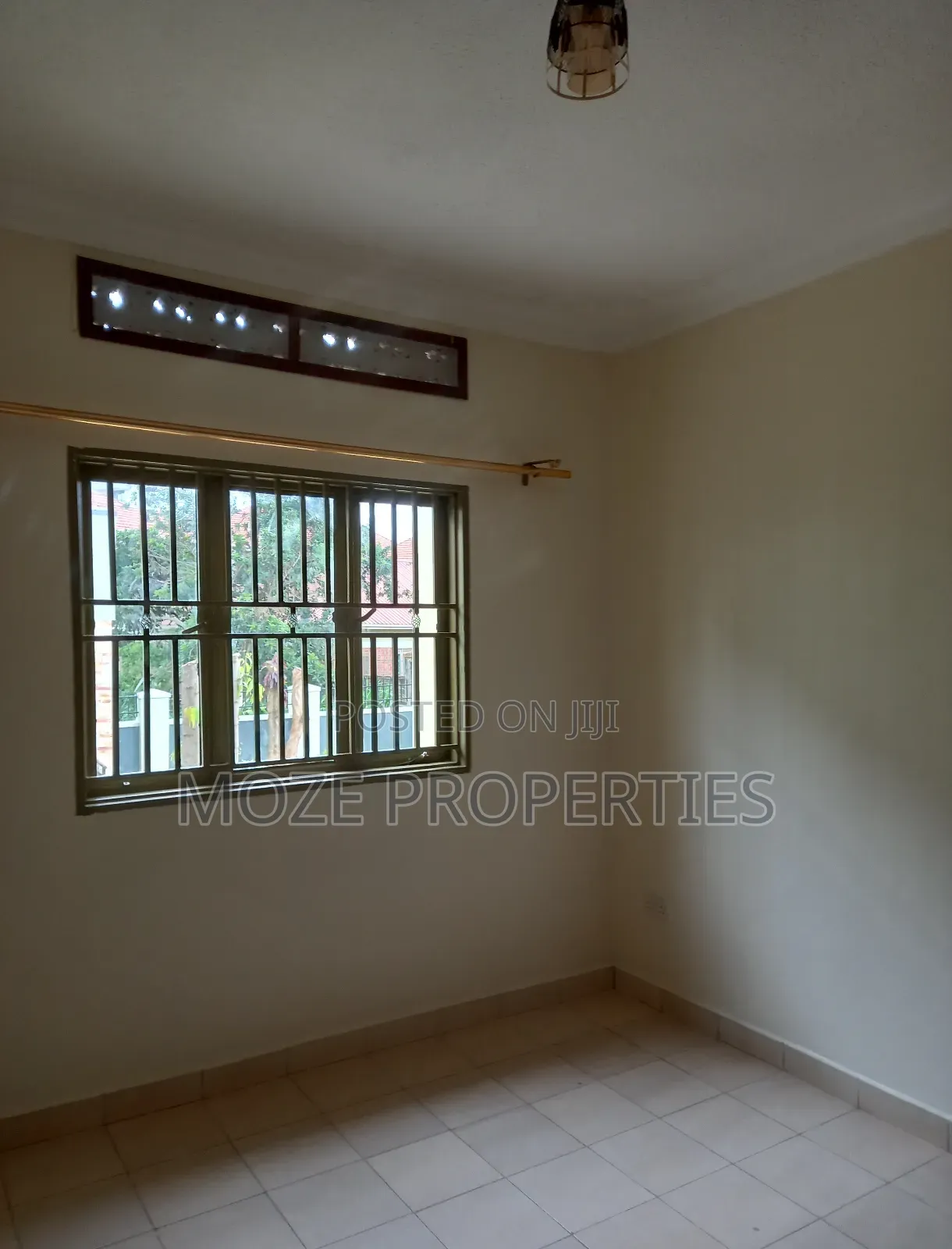 2bdrm Bungalow in Kyaliwajala Kira, Central Division for rent