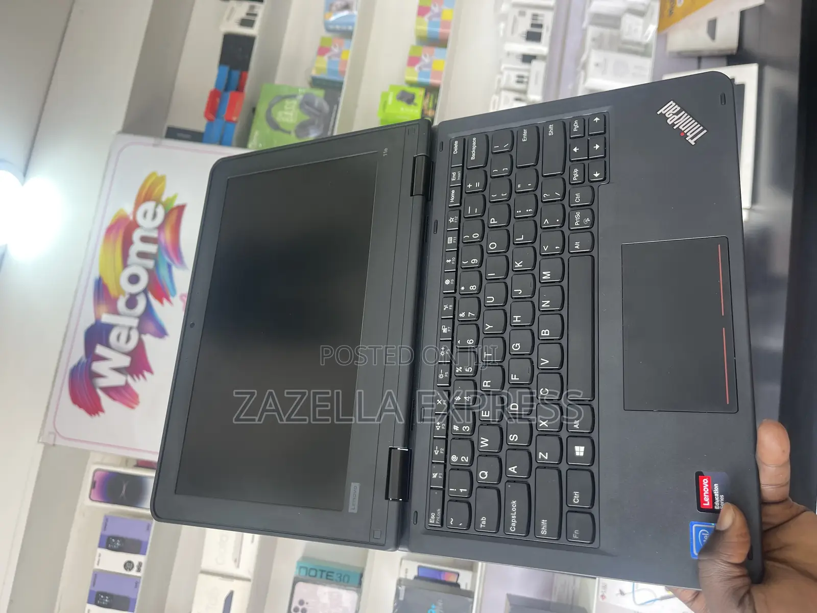 New Laptop Lenovo Yoga 11e 4GB Intel Celeron SSD 128GB
