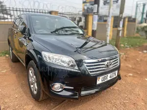 Toyota Vanguard 2011 Black