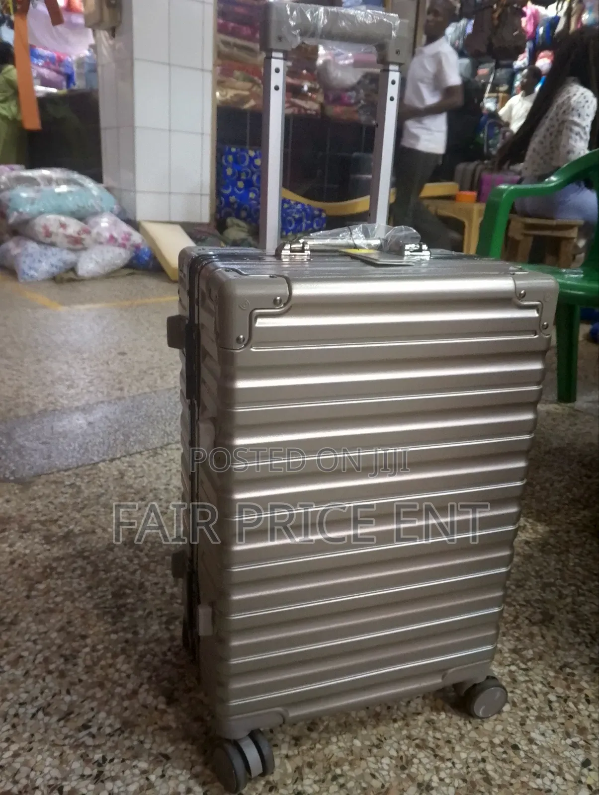 Noble Aluminium Plastic Suitcases. Medium.( Gold)
