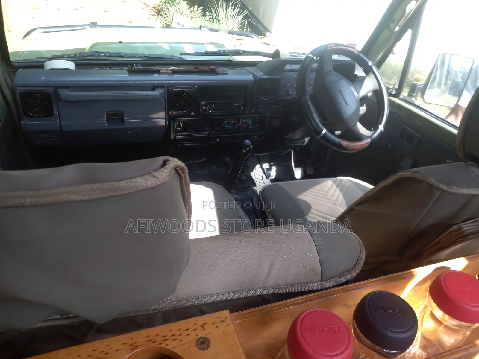 Safari 4 X 4 Land Cruiser Extended 7 Seater for Hire