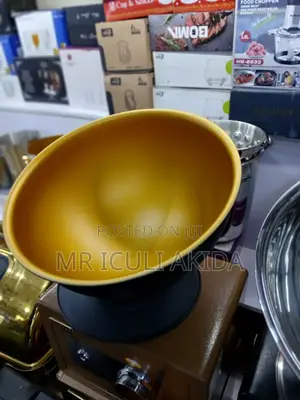 Matte Black Gold Elegant Champagne Ice Bucket