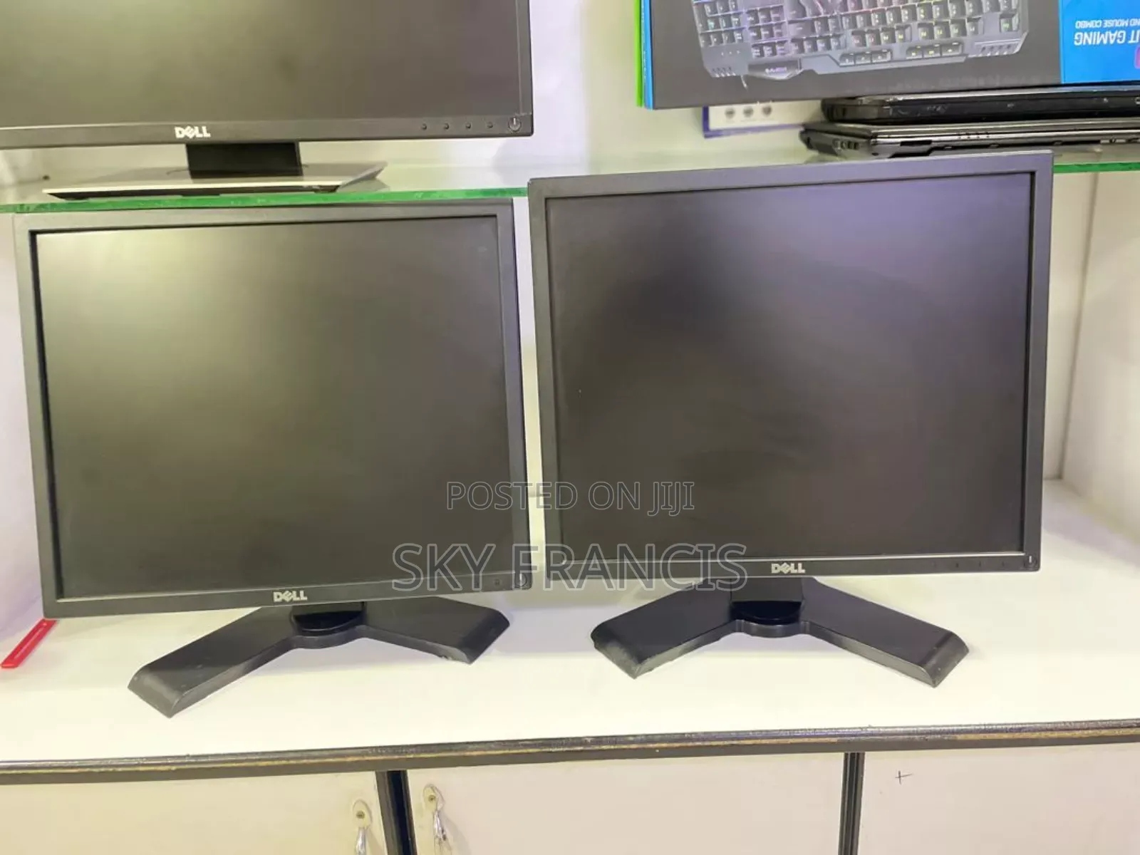 Dell Monitor Inch 19 Square Back Color