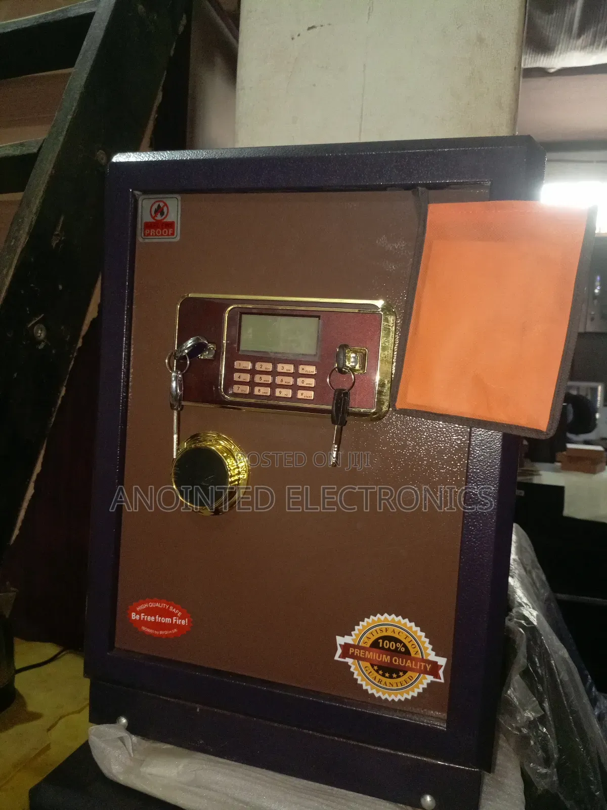 Safe Cash Box