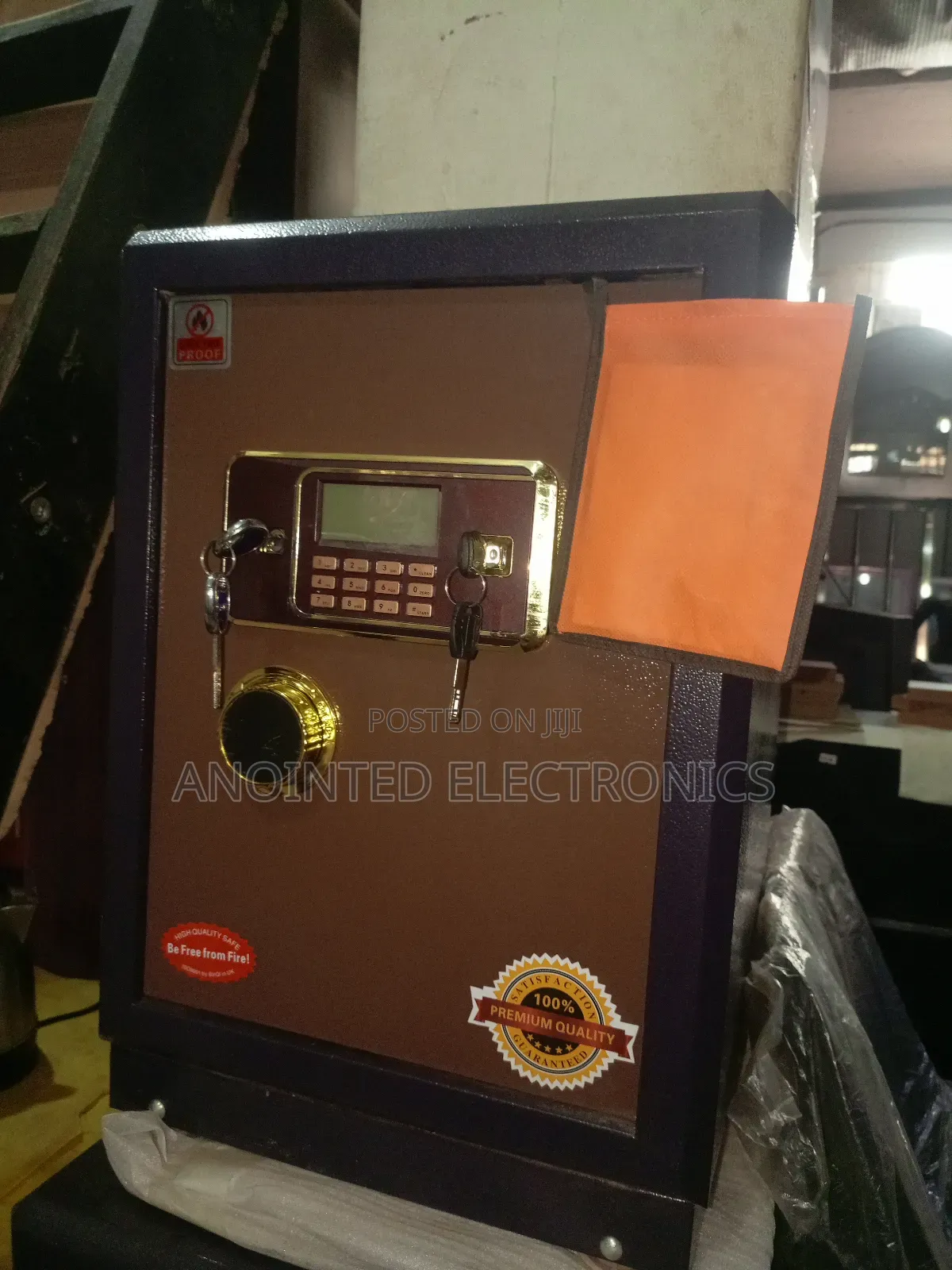 Safe Cash Box