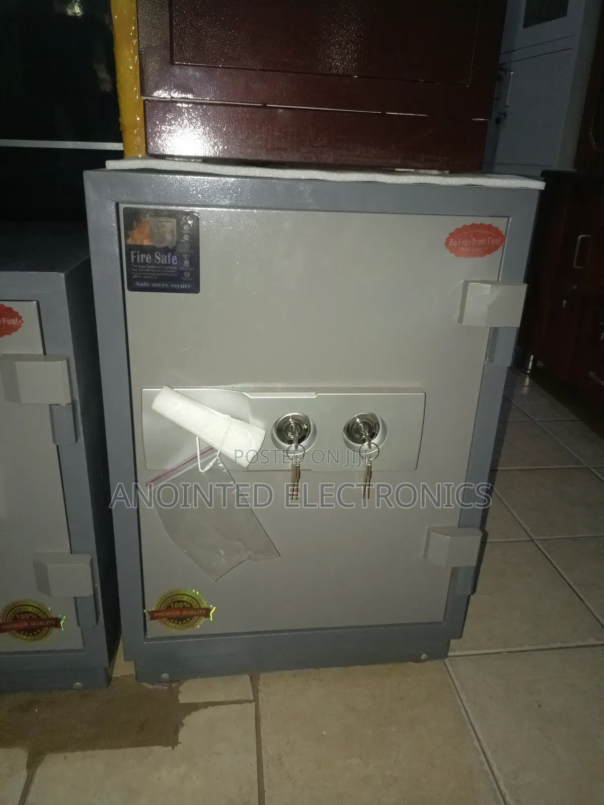 Safe Cash Box