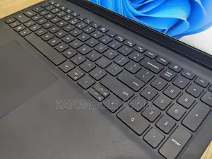 New Laptop Dell Inspiron 15 3521 16GB AMD Ryzen 7 SSD 512GB