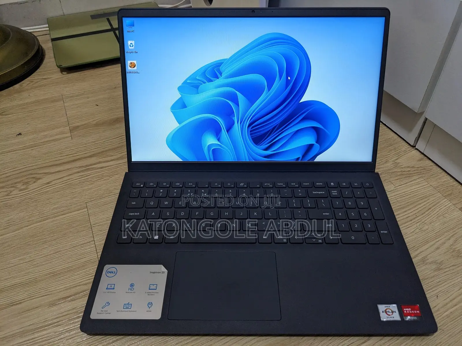 New Laptop Dell Inspiron 15 3521 16GB AMD Ryzen 7 SSD 512GB