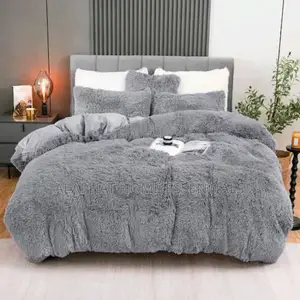 6 Pieces 6*6 Fluffy Duvets