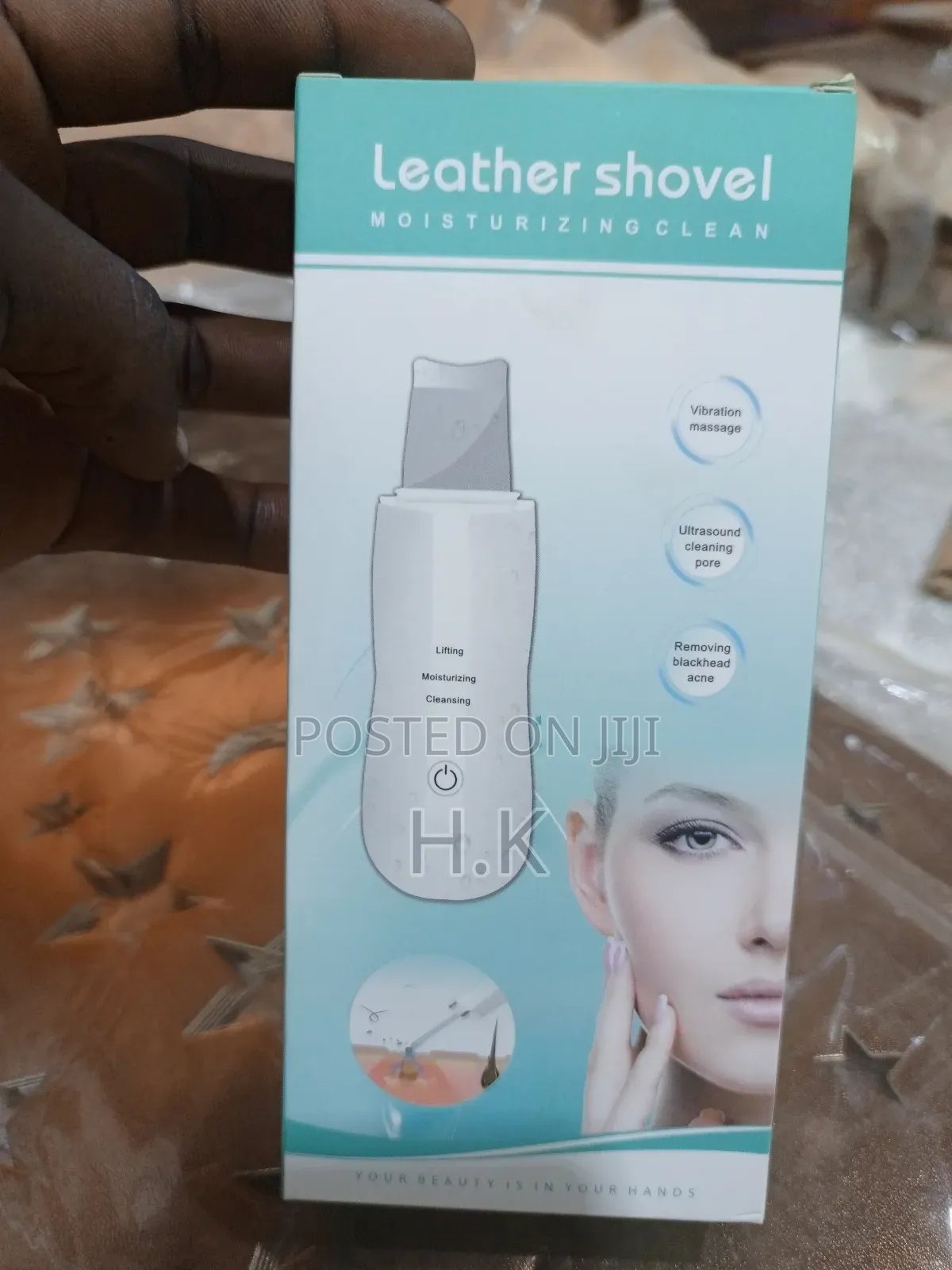 Ultrasonic Skin Scrubber