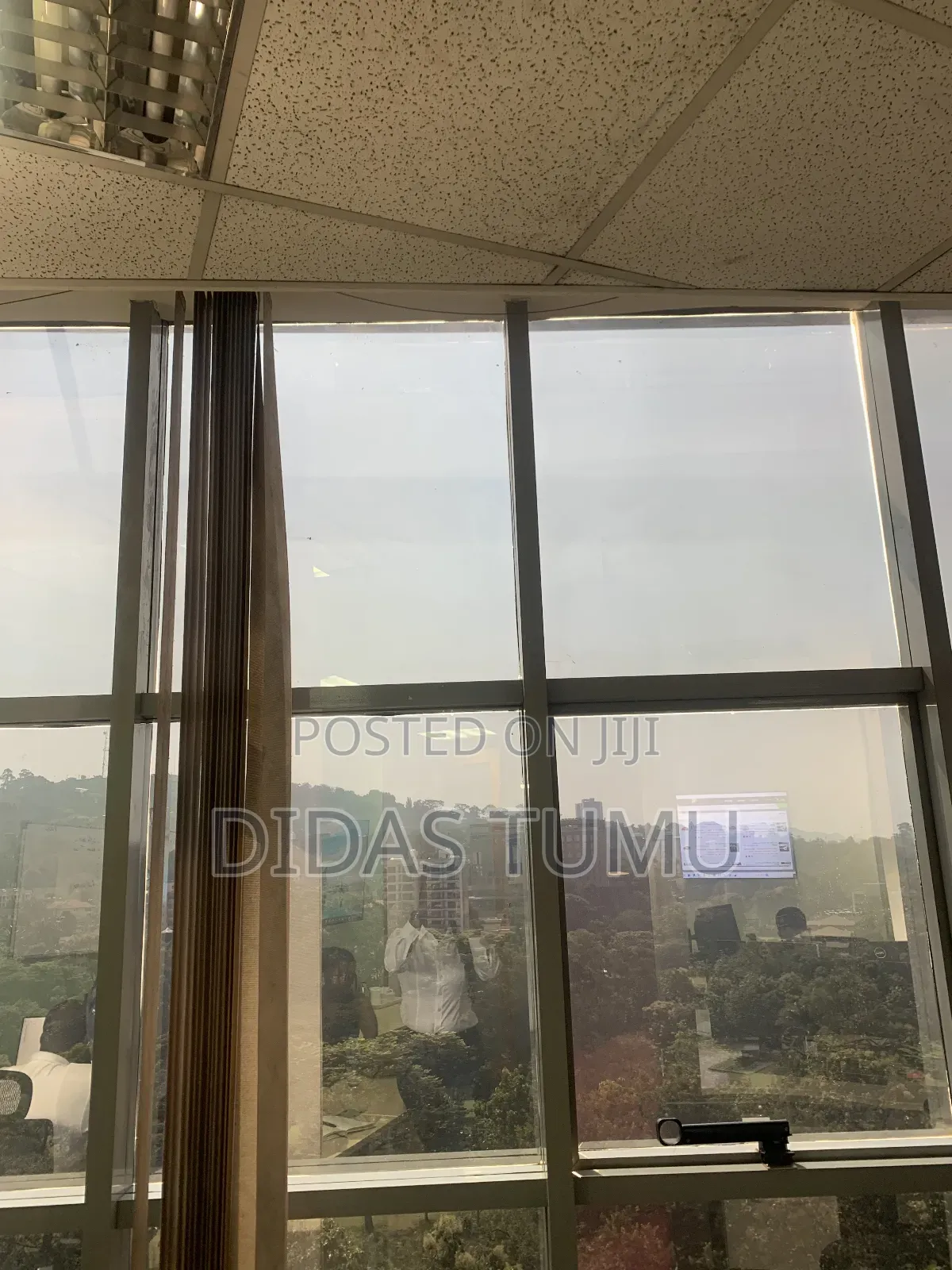 Furnished 4bdrm Apartment in Course View Towers, Nakawa for rent