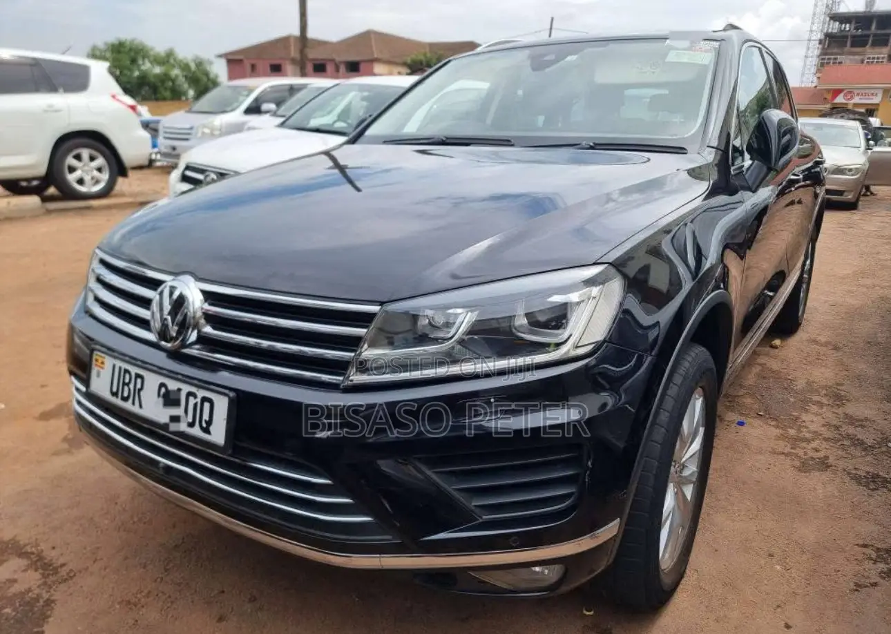 Volkswagen Touareg 2015 Black
