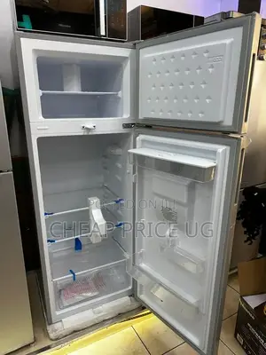 CHIQ 270L Double Door Fridge With Dispenser