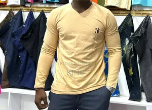 Fashionable Long Sleeved T-Shirt. Men's
