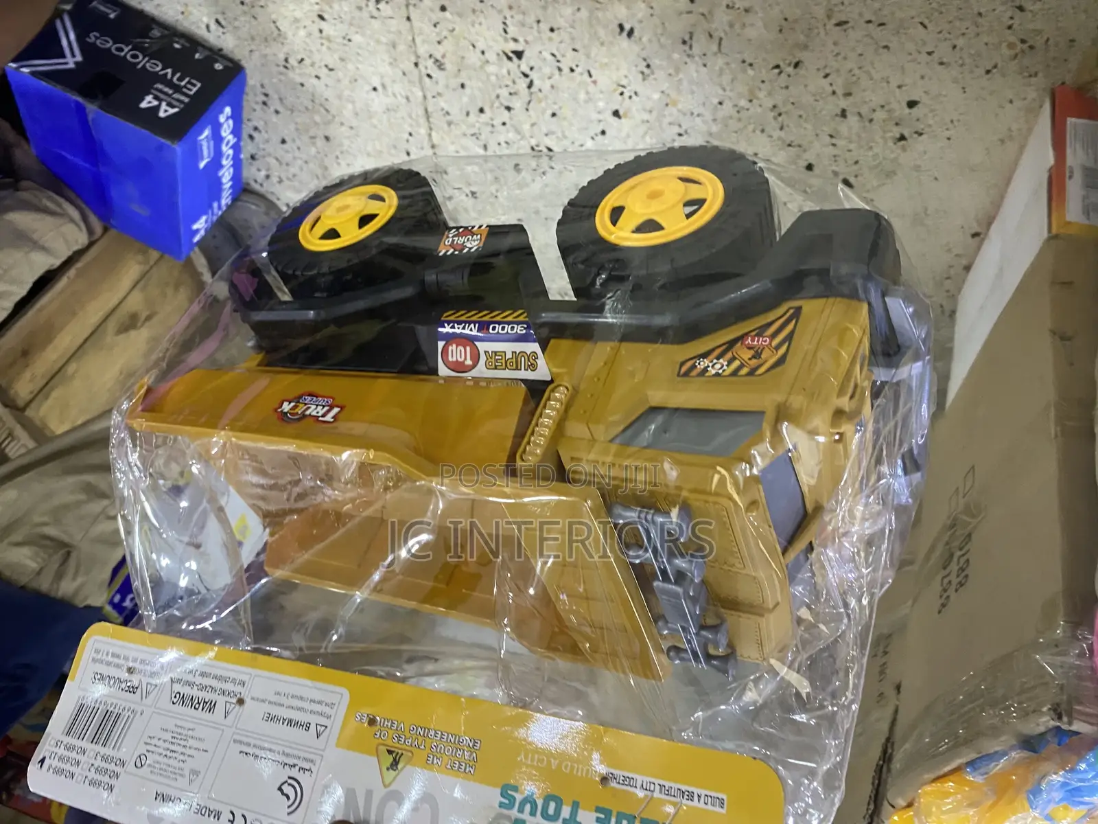 Construction Truck - Yellow