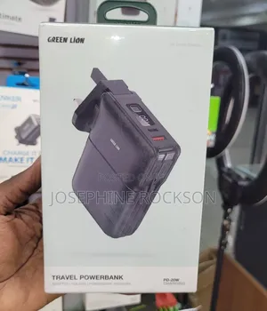 Travel Powerbank and Adapter / Fast Charging Powerbank