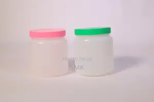 Cosmetics Tins in Different Colors and Size