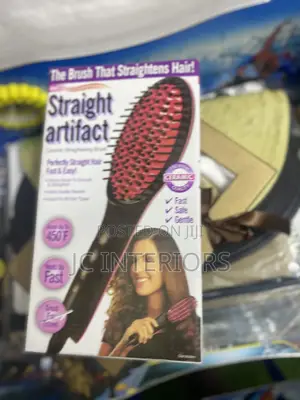 The Brush That Straightens Hair