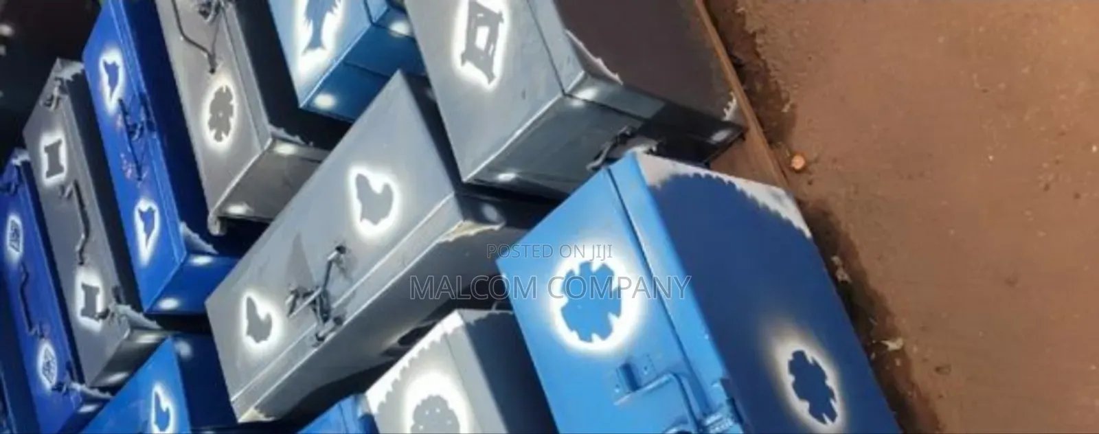 Metallic School Suitcases Wholesaler.